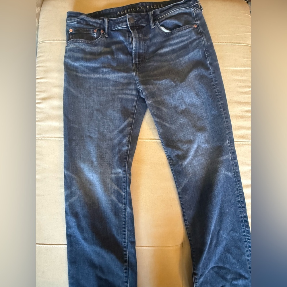 American Eagle Outfitters Men's Dark Blue Straight Jeans